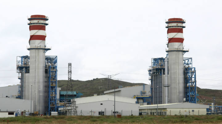 Empresa Eléctrica Cochrane opera una central de generación térmica en el norte de Chile / Fotolia 