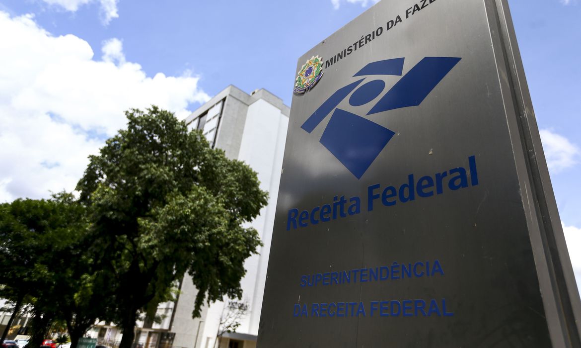 Receita Federal espera aprimorar as ações no combate às fraudes tributárias/Marcelo Camargo/Agência Brasil