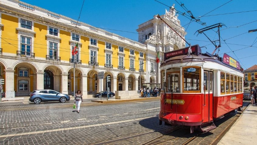 Ao optar por residir em Portugal pelo acordo, você vai ter 25% de imposto recolhido na fonte, no benefício concedido no Brasil, mais a conversão da moeda/Pixabay