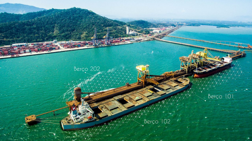 A CSN detém um terminal cativo para exportação de minério de ferro no Porto de Itaguaí/CSN