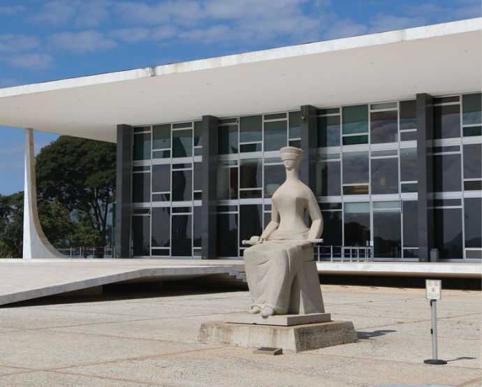 Segundo o ministro, o decreto prisional aponta “fortíssimos” indicativos de fuga e intenção de dissipação patrimonial/Agência Brasil