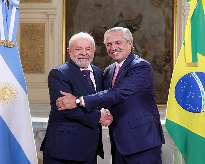 A proposta de Lula da Silva e Fernández está mais próxima de ser uma unidade de conta do que uma moeda real./Divulgação - Presidência da Argentina