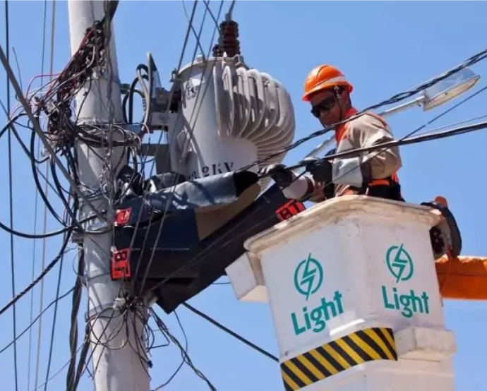 No caso da Light, a crise veio crescendo gradualmente nos últimos anos pela quantidade crescente de furtos de energia elétrica, algo comum na capital carioca/Foto: Light - Divulgação