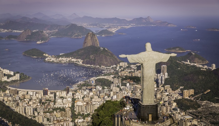 Enel Brasil coloca bônus a curto prazo por mais de 2,4 bilhões de