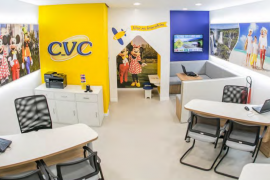 Fundada em 1972, a CVC é uma agência de viagens que oferece serviços de turismo/CVC 