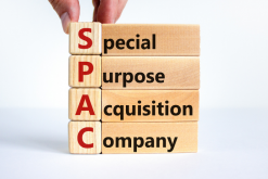 SPACs são companhias abertas, que têm como objetivo adquirir uma ou mais sociedades operacionais/Canva