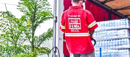 Sob o novo contrato, o Sistema Coca-Cola repartirá Kaiser, Bavaria, Sol, Eisenbahn e outras marcas internacionais/ Coca-Cola FEMSA