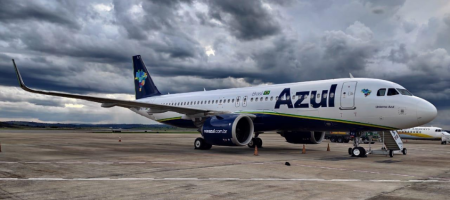 A Azul opera cerca de 700 voos diários para mais de 110 destinos/Azul Linhas Aéreas