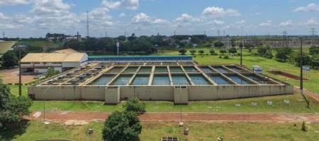 Com sede na capital do estado do Mato Grosso do Sul, a Guariroba administra concessão de abastecimento de água e coleta e tratamento de esgoto/Guariroba