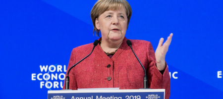 A eleição para o novo sucessor de Angela Merkel, como chanceler da Alemanha, ainda está longe de mostrar seus resultados finais/Fórum Econômico Mundial / Sandra Blaser