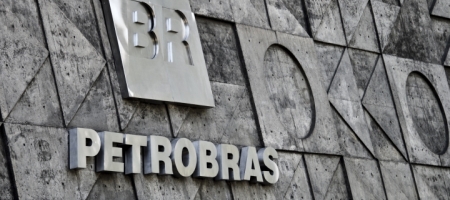 Pimco processa a Petrobras
