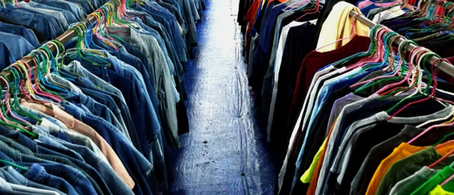 O setor de vestuário é o mais prejudicado com perdas de cerca de R$ 84 bilhões/Canva